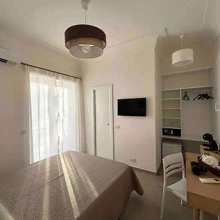 Le Tre B 3* Ανακάπρι